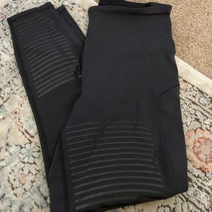 Lululemon rogue renegade super high rise tight 25 in size 12